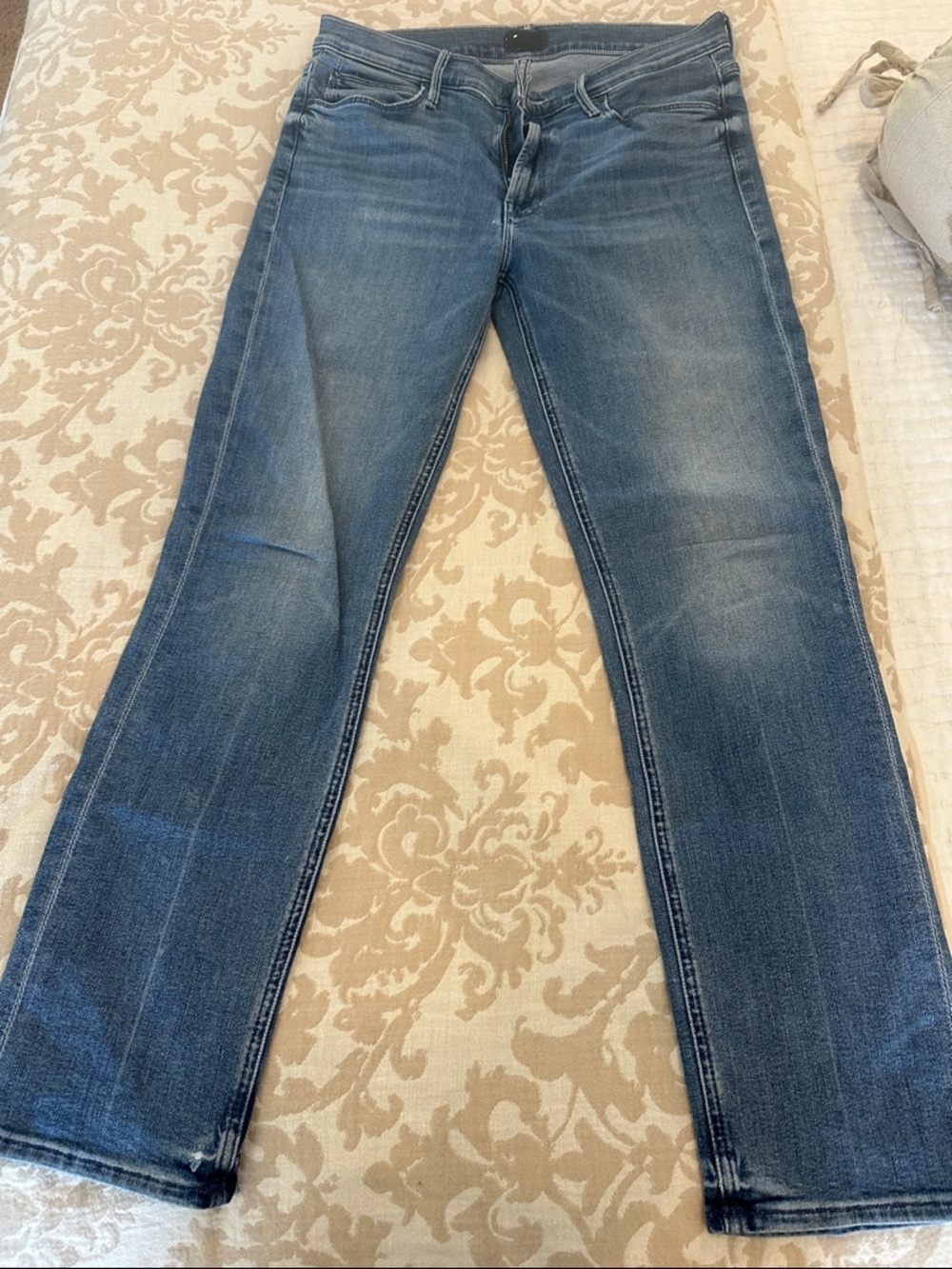 MOTHER The Mid Rise Dazzler Ankle in We the Animals- Size 29